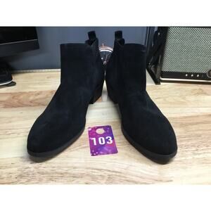 Me Too Zarita Women's Black Suede Mid Top Almond Toe Block Heels Ankle Boots